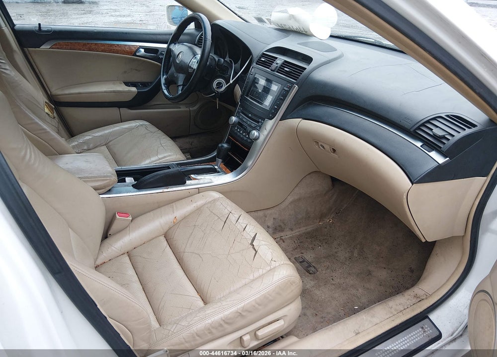 2005 ACURA TL VIN: 19UUA66205A062477