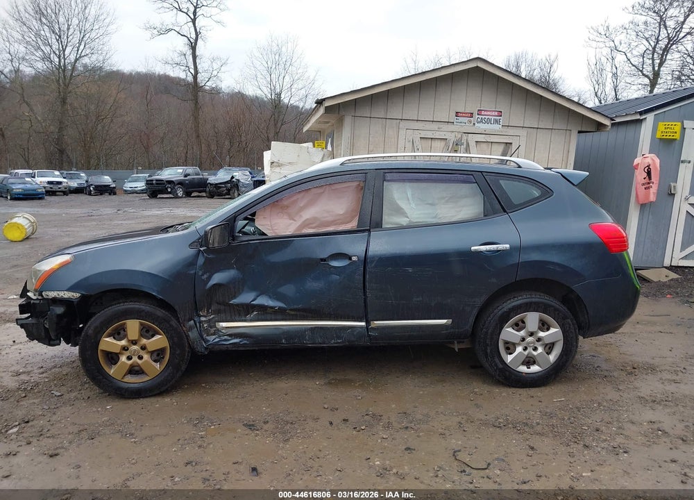 2014 NISSAN ROGUE SELECT S VIN: JN8AS5MT0EW619965