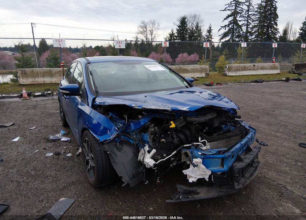 2018 FORD FOCUS SEL VIN: 1FADP3M29JL241510