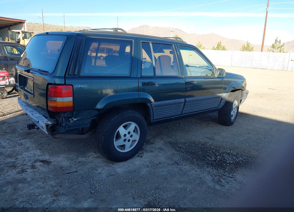 1994 JEEP GRAND CHEROKEE LAREDO VIN: 1J4GZ58S3RC283992