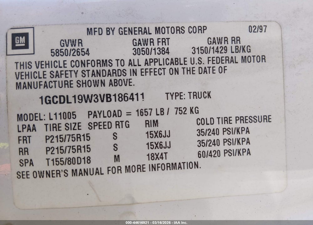 1997 CHEVROLET ASTRO VIN: 1GCDL19W3VB186411