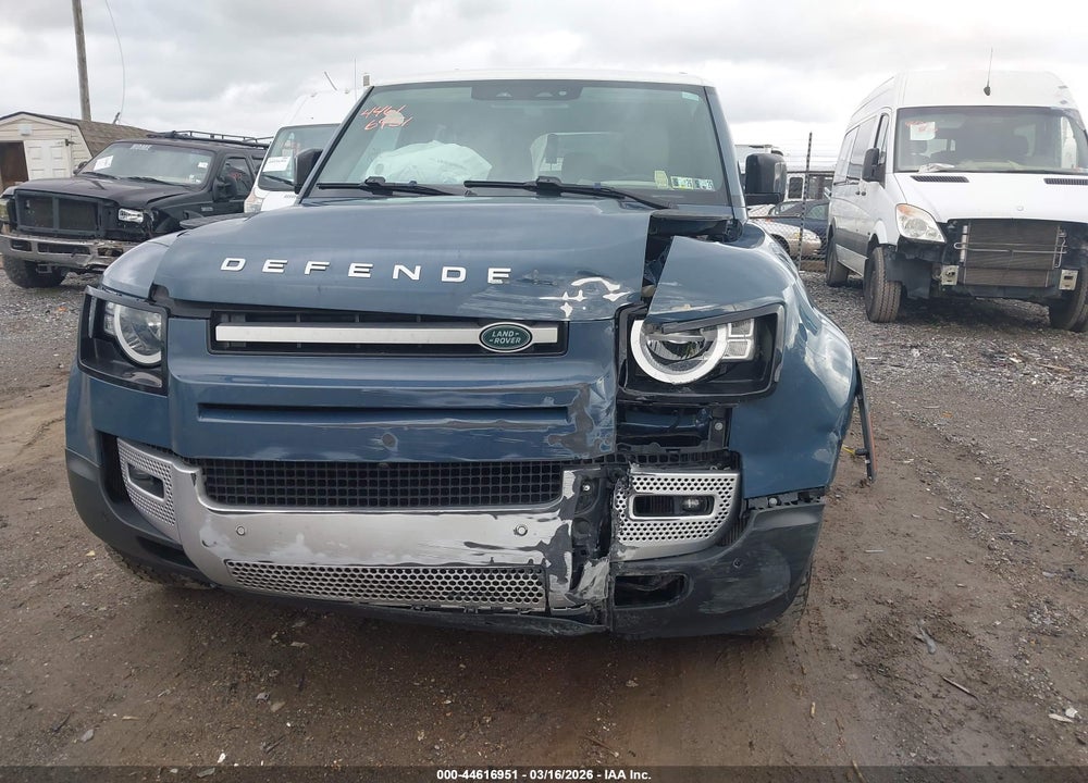 2021 LAND ROVER DEFENDER 110 S VIN: SALEJ7RX1M2035323