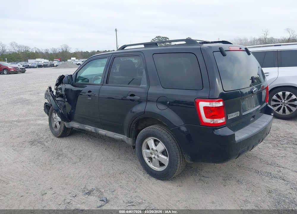 2010 FORD ESCAPE XLT VIN: 1FMCU0D75AKA54324