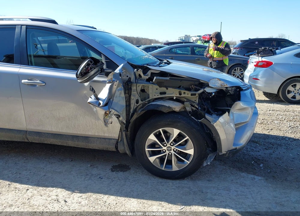 2018 TOYOTA RAV4 HYBRID VIN: JTMRJREV8JD190671