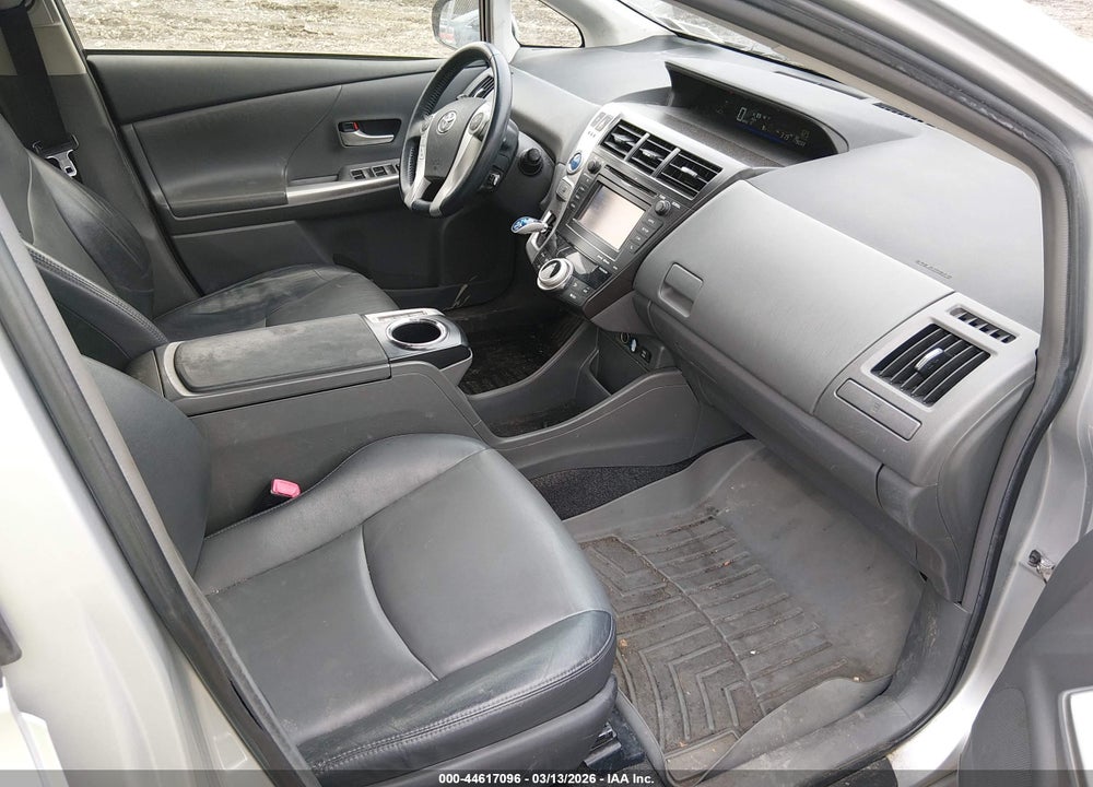 2013 TOYOTA PRIUS V FIVE VIN: JTDZN3EU7D3204269