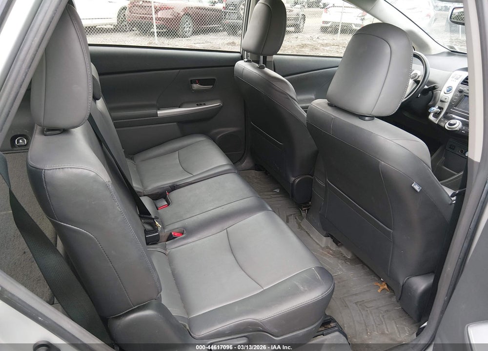 2013 TOYOTA PRIUS V FIVE VIN: JTDZN3EU7D3204269