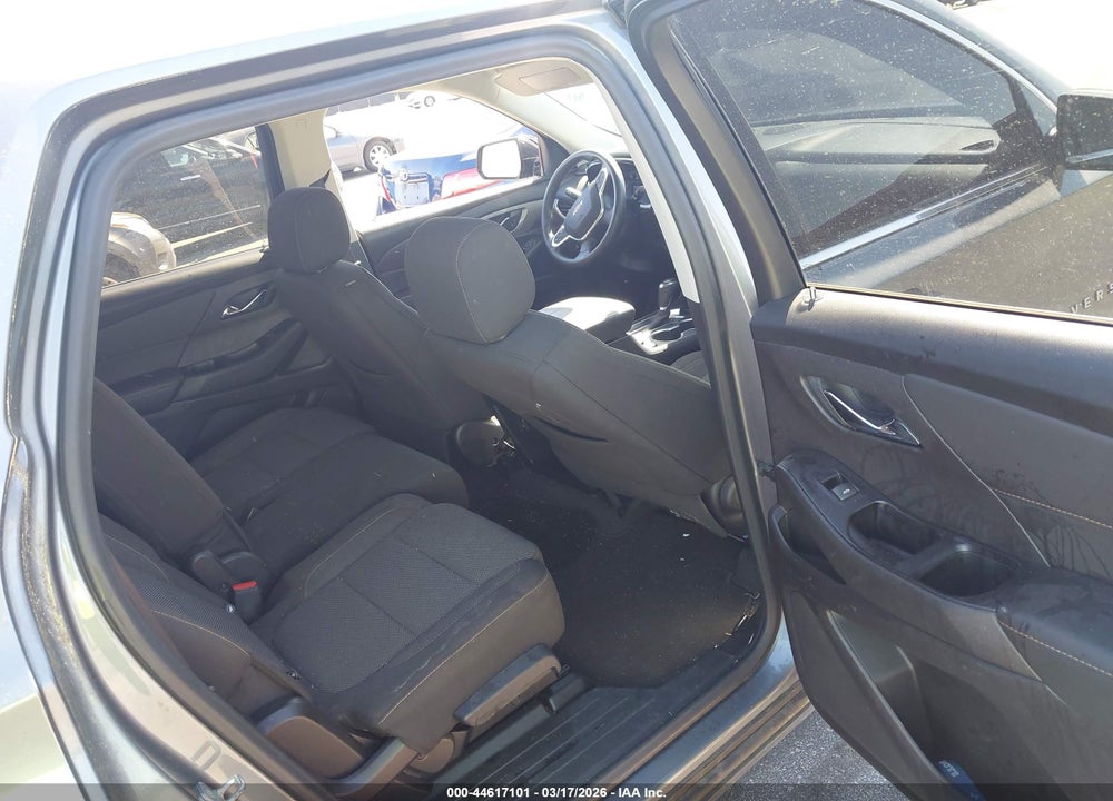 2020 CHEVROLET TRAVERSE FWD LS VIN: 1GNERFKW6LJ125445