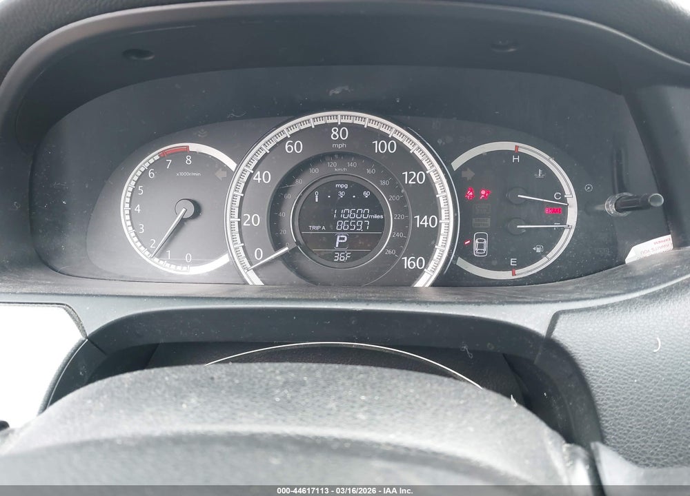 2013 HONDA ACCORD LX VIN: 1HGCR2F39DA268952