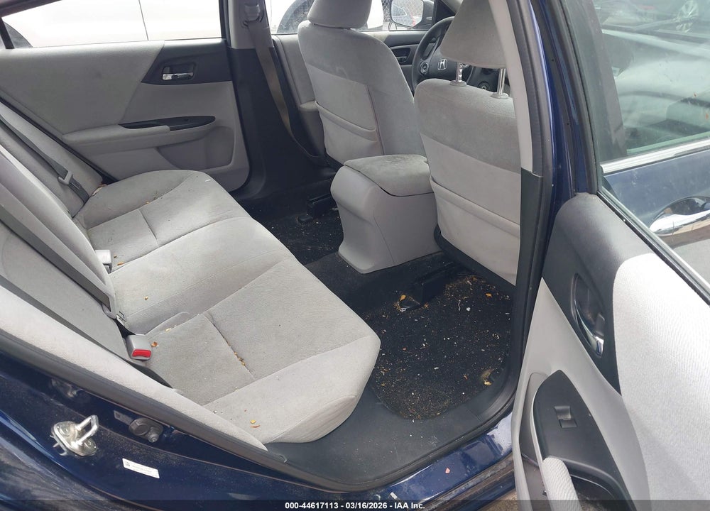 2013 HONDA ACCORD LX VIN: 1HGCR2F39DA268952
