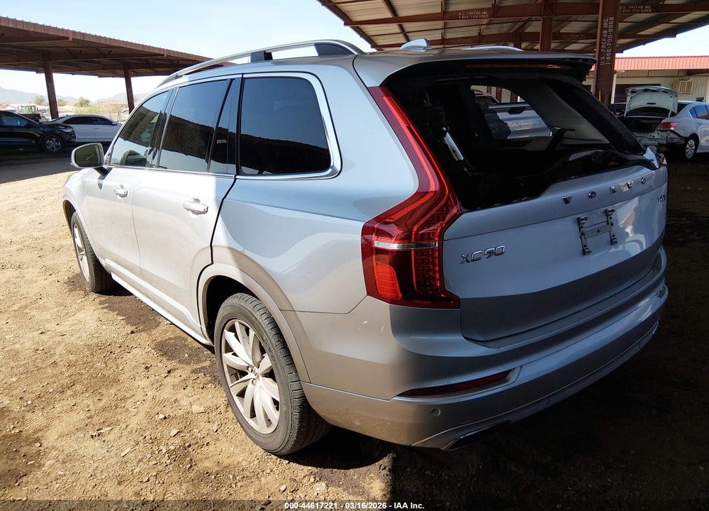 2016 VOLVO XC90 T6 MOMENTUM VIN: YV4A22PK1G1073087