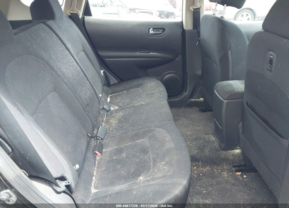 2010 NISSAN ROGUE S VIN: JN8AS5MV1AW137789