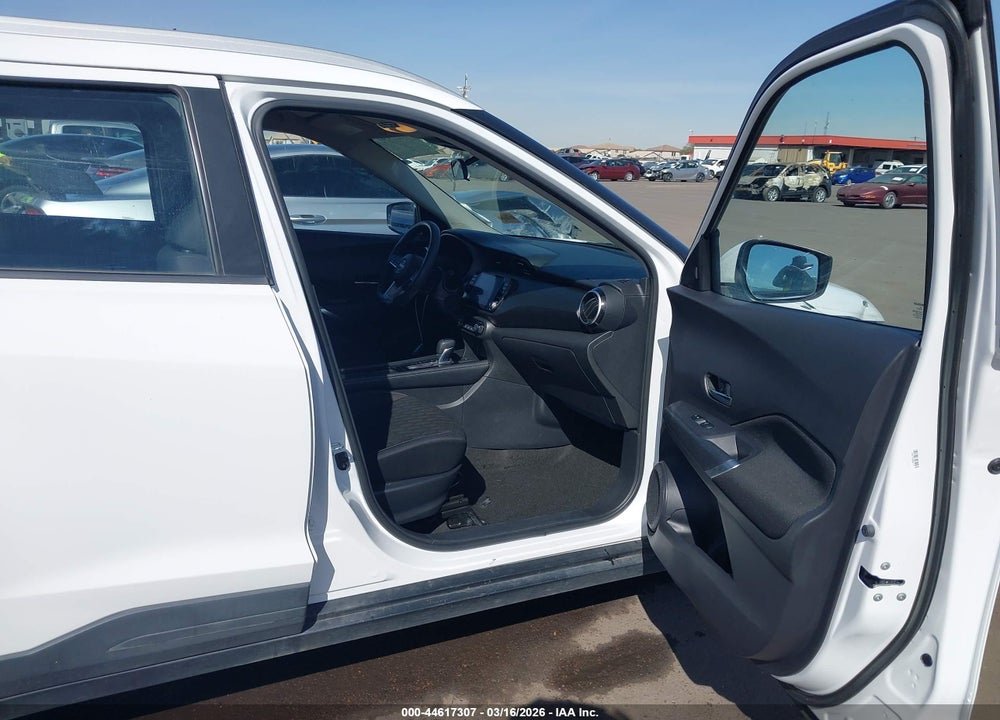 2022 NISSAN KICKS SV XTRONIC CVT VIN: 3N1CP5CV1NL491088