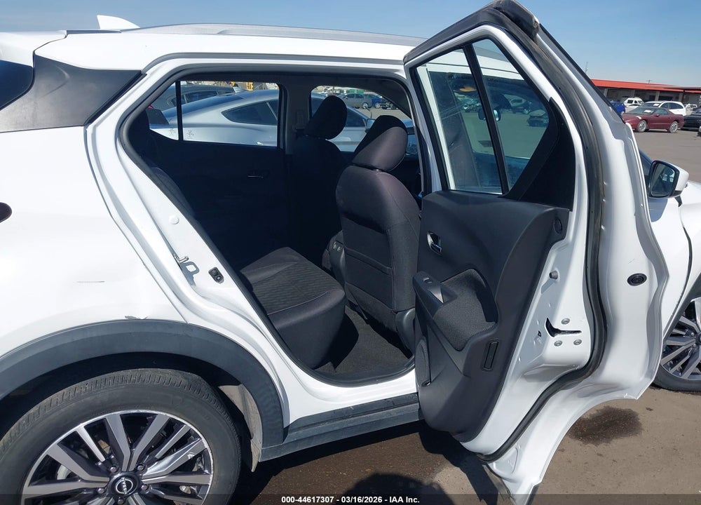 2022 NISSAN KICKS SV XTRONIC CVT VIN: 3N1CP5CV1NL491088