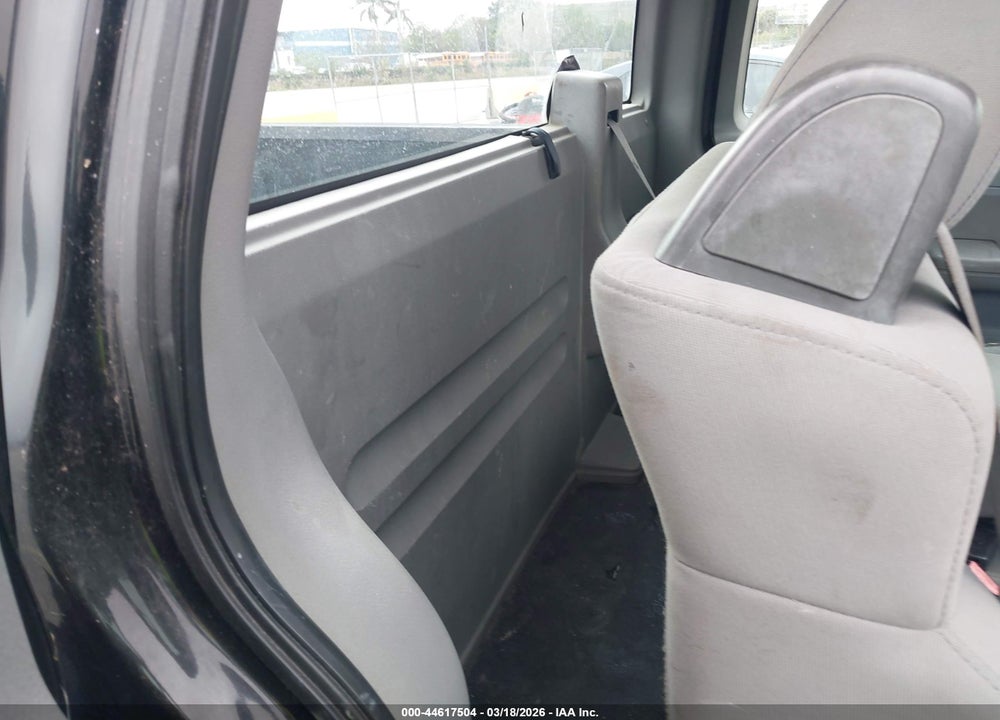 2007 FORD F-150 STX/XL/XLT VIN: 1FTRF12237NA48647