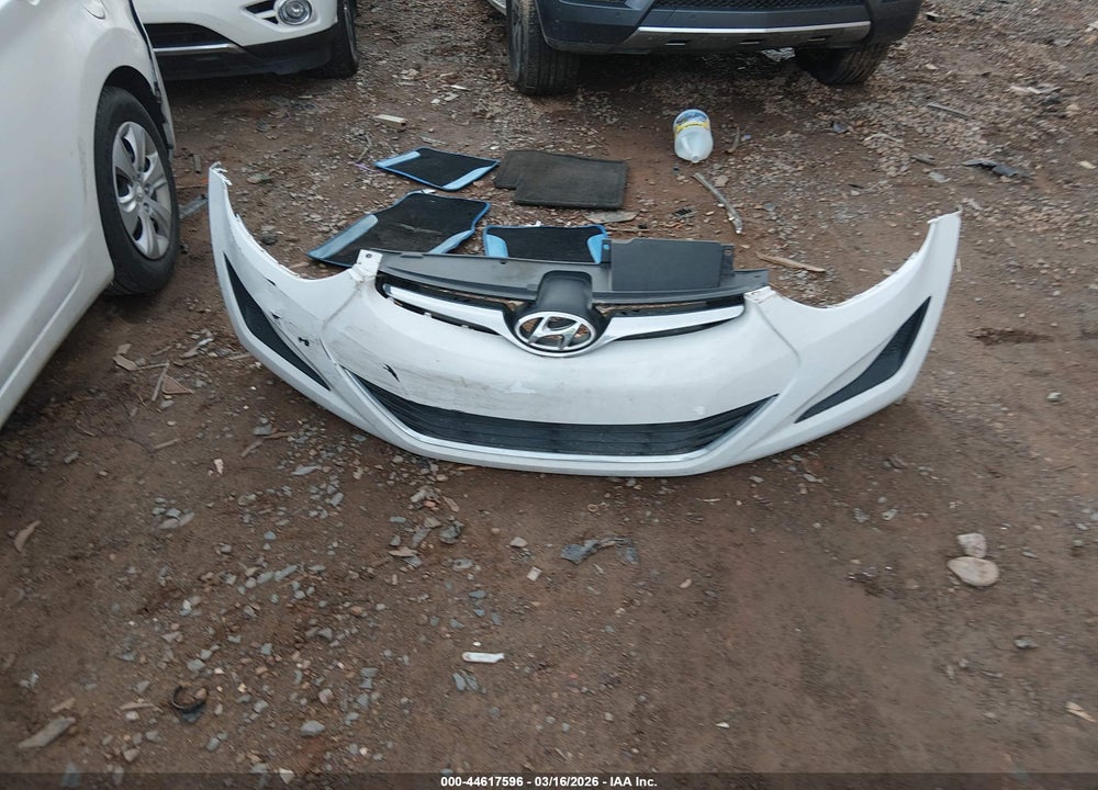 2016 HYUNDAI ELANTRA SE VIN: 5NPDH4AE2GH737175