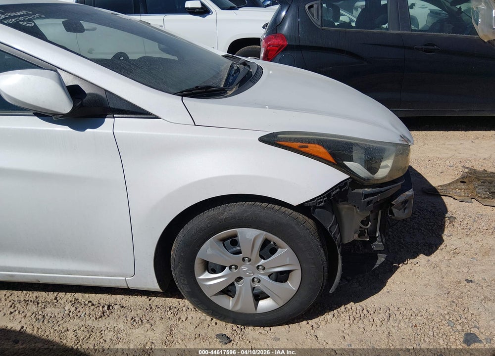 2016 HYUNDAI ELANTRA SE VIN: 5NPDH4AE2GH737175