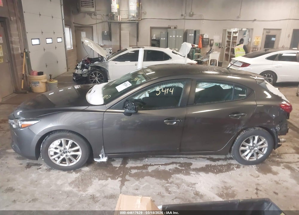 2017 MAZDA 3 SPORT VIN: 3MZBN1K7XHM137673