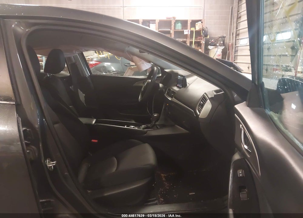 2017 MAZDA 3 SPORT VIN: 3MZBN1K7XHM137673