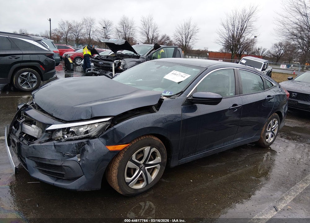 2018 HONDA CIVIC LX VIN: 2HGFC2F50JH584995
