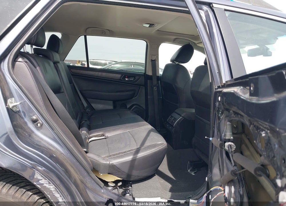 2017 SUBARU OUTBACK 2.5I LIMITED VIN: 4S4BSANC4H3428932