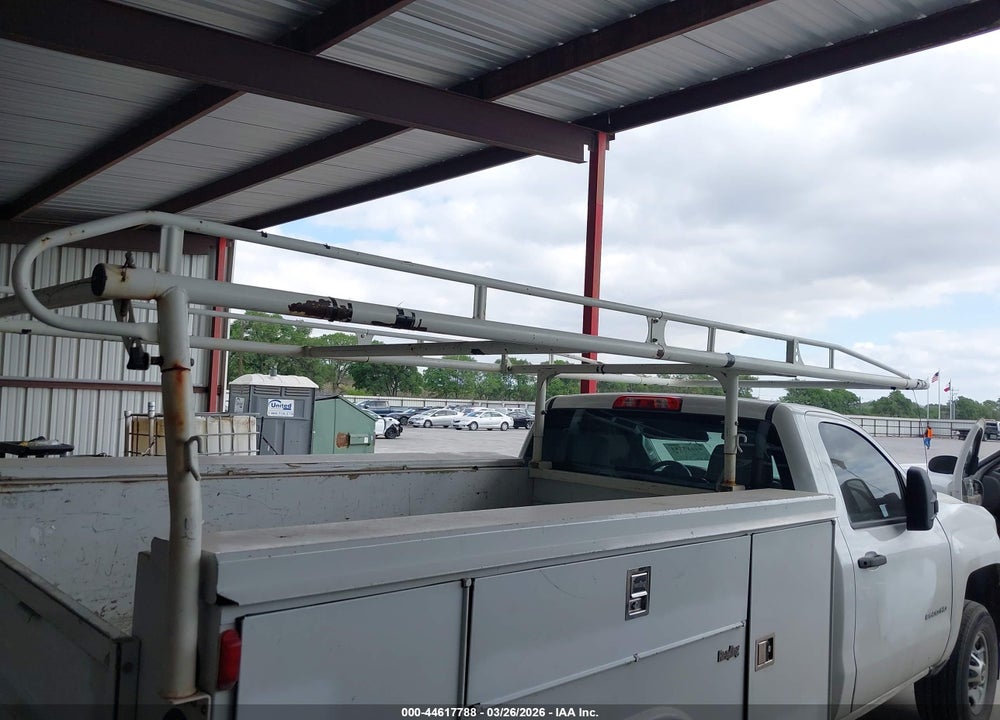 2015 CHEVROLET SILVERADO 2500HD WT VIN: 1GB0CUEG1FZ522293