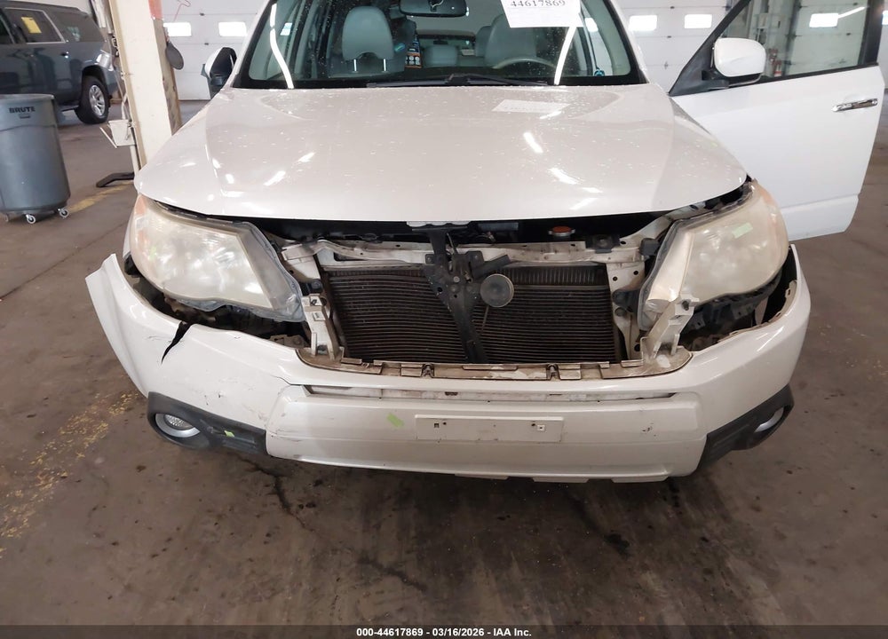 2011 SUBARU FORESTER 2.5X LIMITED VIN: JF2SHAEC1BH712775
