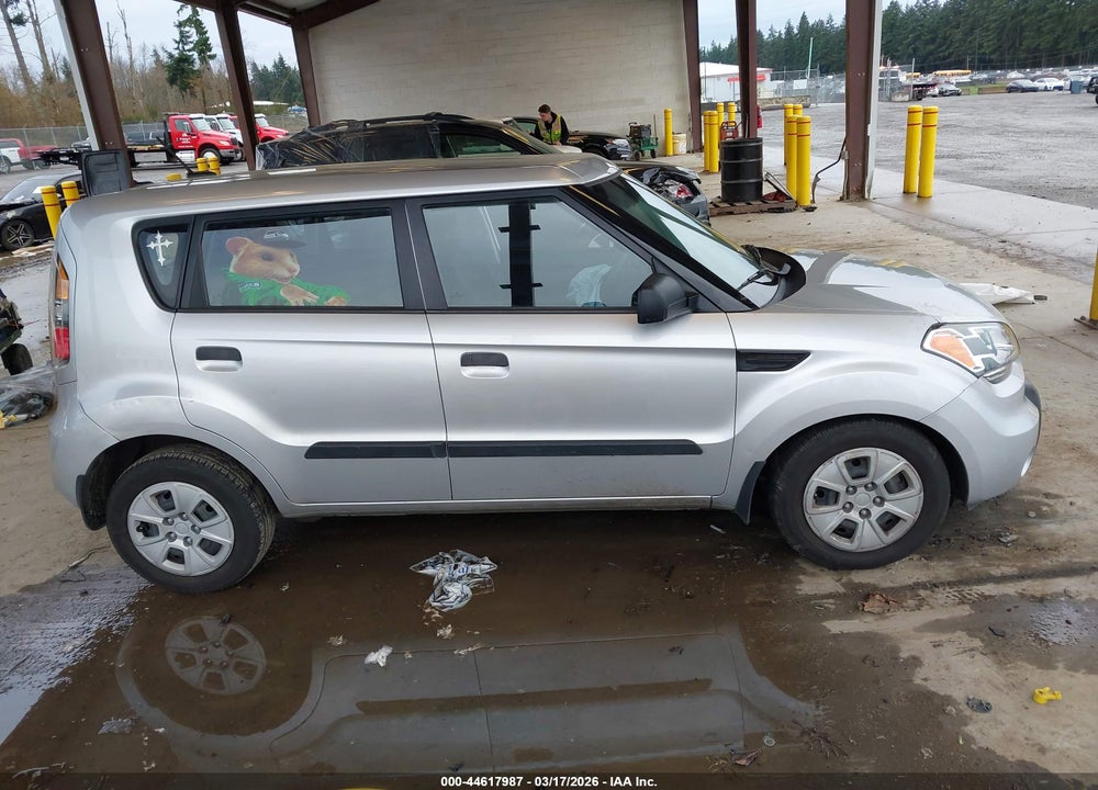 2010 KIA SOUL VIN: KNDJT2A16A7702105