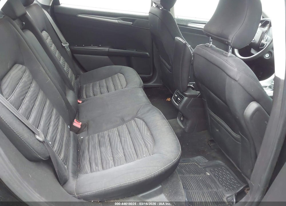 2016 FORD FUSION SE VIN: 3FA6P0HD6GR163619