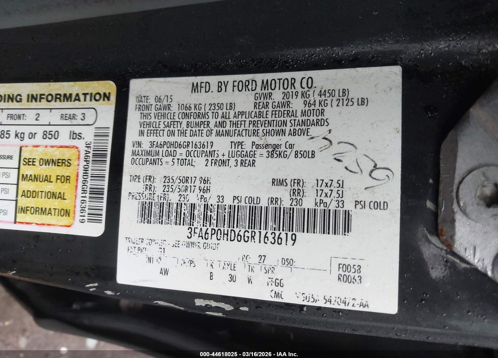 2016 FORD FUSION SE VIN: 3FA6P0HD6GR163619