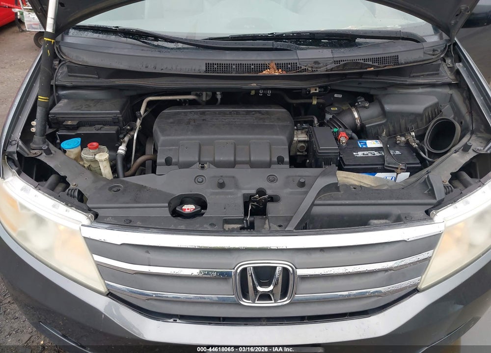 2011 HONDA ODYSSEY EX-L VIN: 5FNRL5H62BB085254