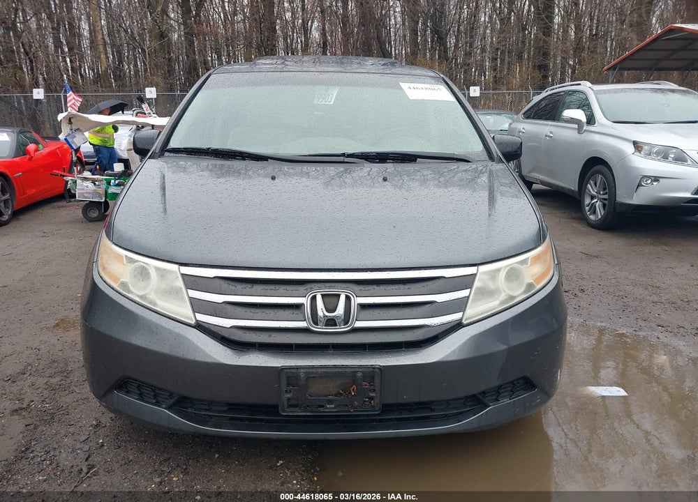 2011 HONDA ODYSSEY EX-L VIN: 5FNRL5H62BB085254
