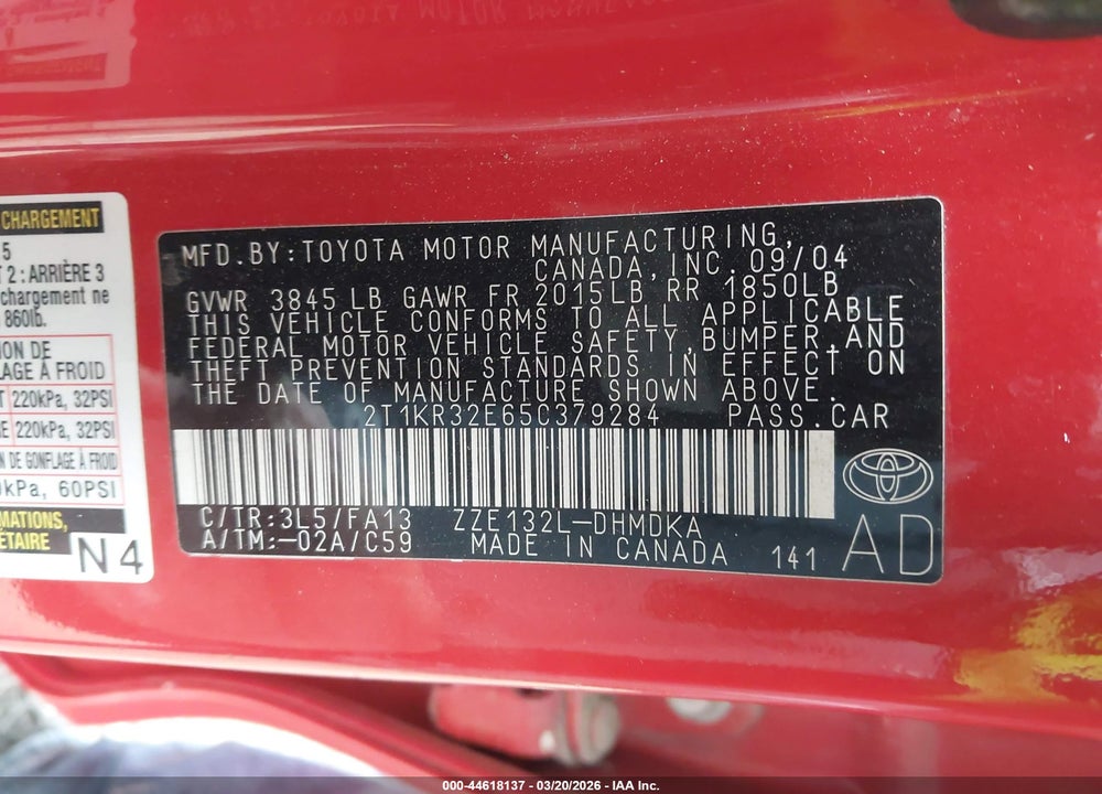 2005 TOYOTA MATRIX VIN: 2T1KR32E65C379284