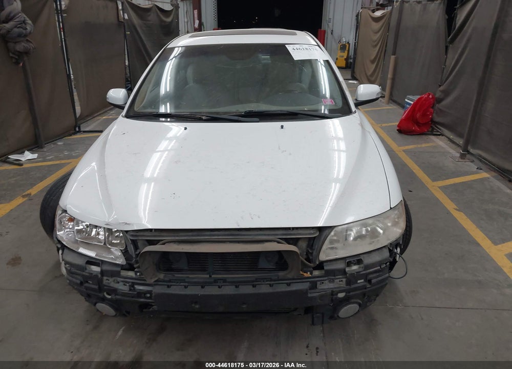 2007 VOLVO S60 2.5T VIN: YV1RH592972604804