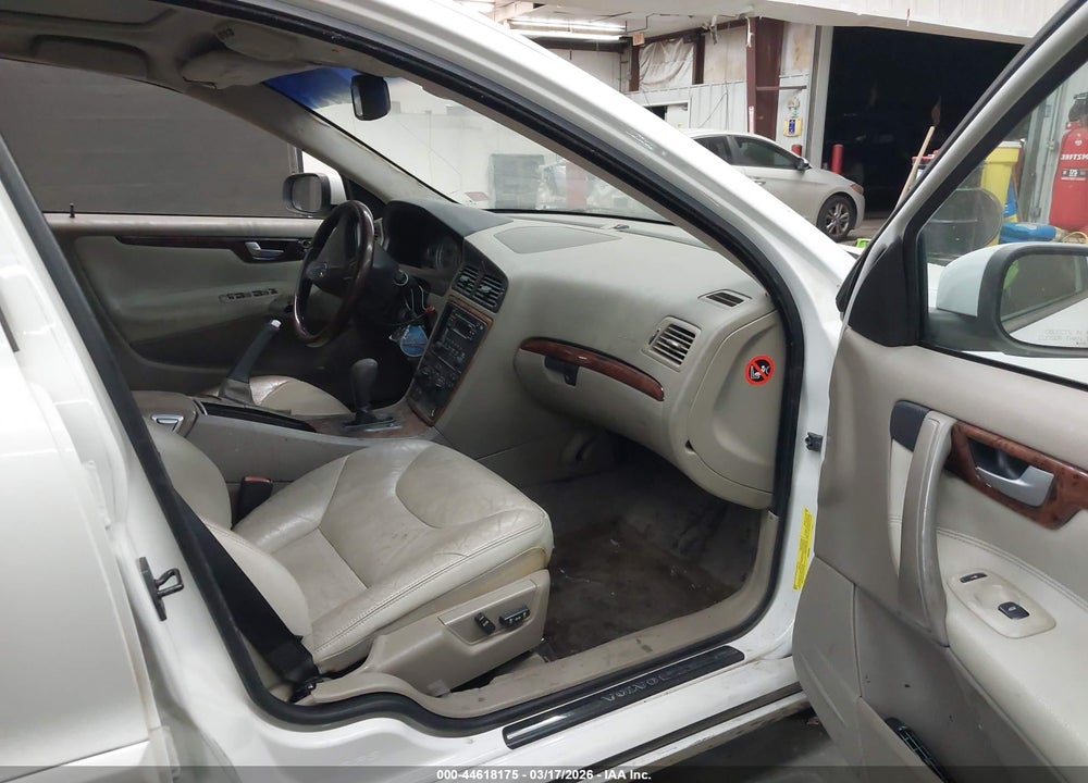 2007 VOLVO S60 2.5T VIN: YV1RH592972604804