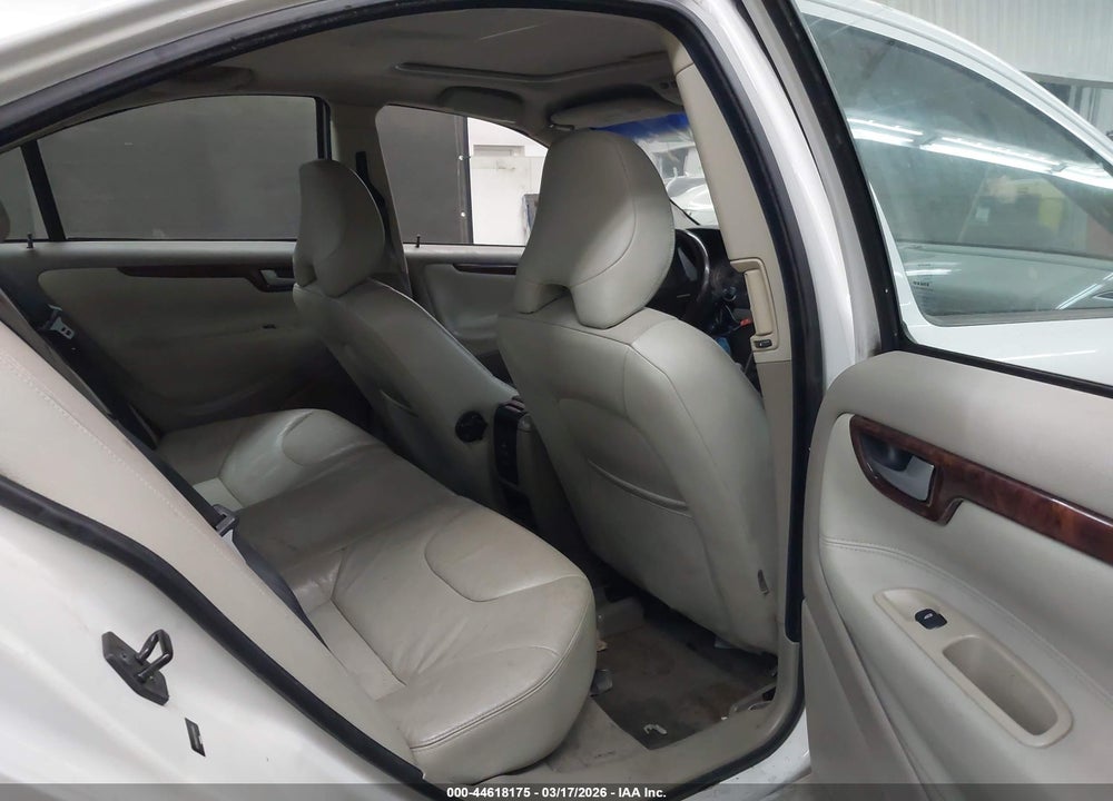 2007 VOLVO S60 2.5T VIN: YV1RH592972604804