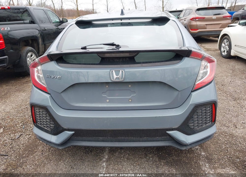 2019 HONDA CIVIC LX VIN: SHHFK7H36KU218507