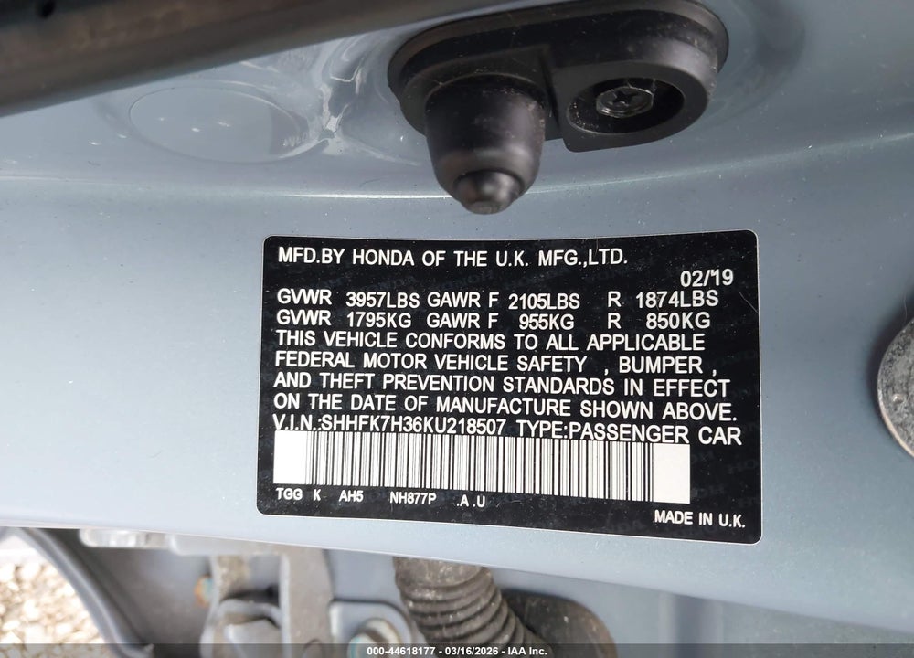 2019 HONDA CIVIC LX VIN: SHHFK7H36KU218507