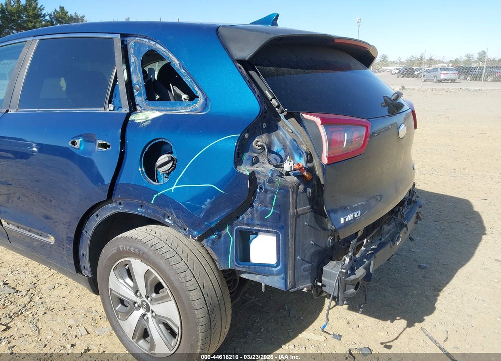 2018 KIA NIRO LX VIN: KNDCB3LC0J5189476