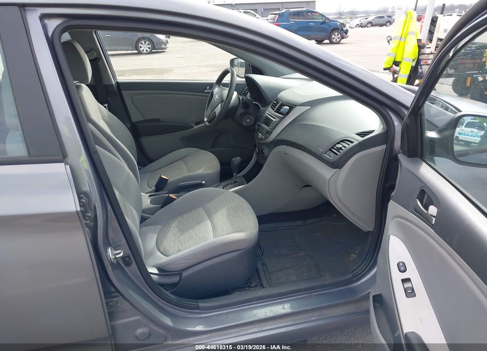 2017 HYUNDAI ACCENT SE VIN: KMHCT4AE5HU317858