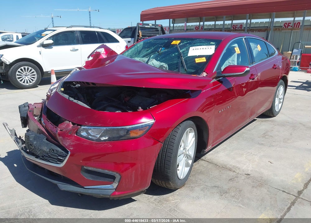 2018 CHEVROLET MALIBU LT VIN: 1G1ZD5ST2JF209795