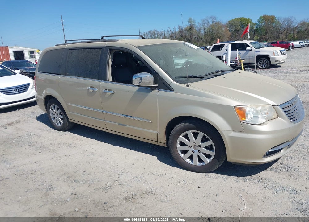 2011 CHRYSLER TOWN & COUNTRY TOURING-L VIN: 2A4RR8DG4BR759594