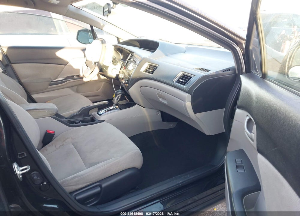 2013 HONDA CIVIC LX VIN: 19XFB2F58DE042173