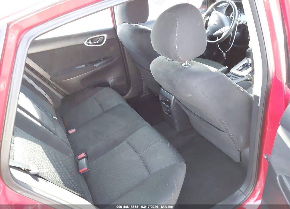 2015 NISSAN SENTRA SR VIN: 3N1AB7AP1FY368899