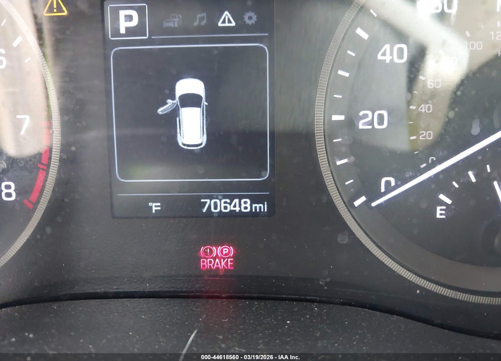 2016 HYUNDAI TUCSON SE VIN: KM8J3CA45GU138128