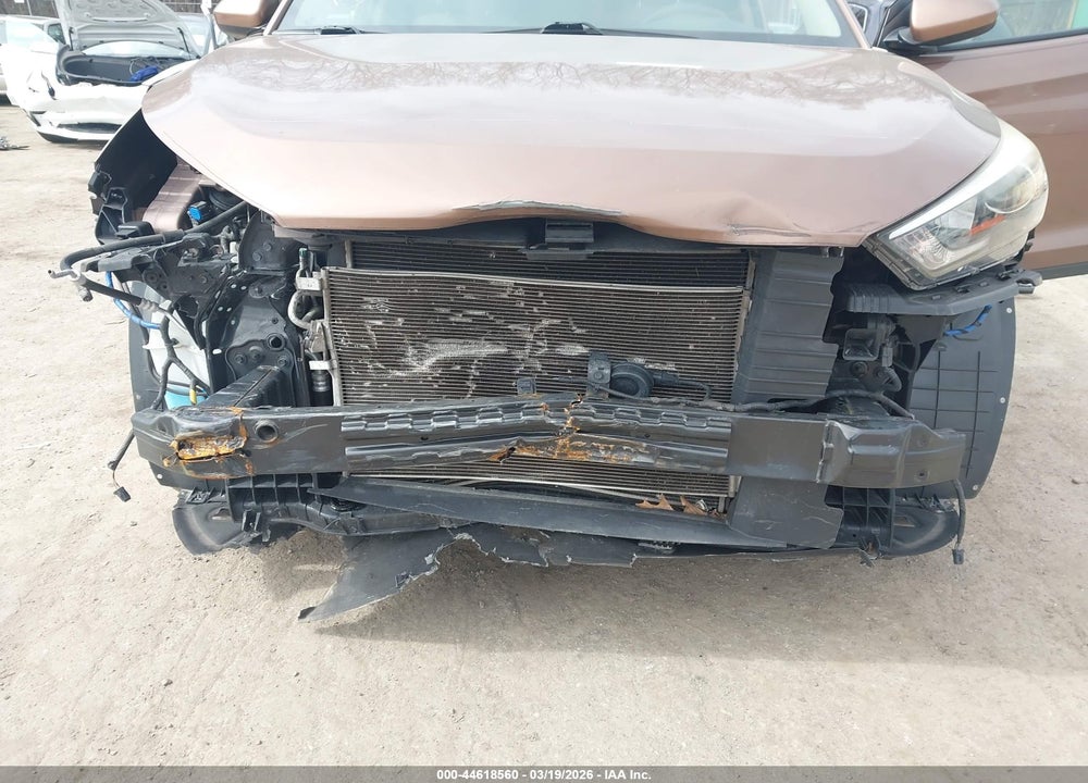 2016 HYUNDAI TUCSON SE VIN: KM8J3CA45GU138128