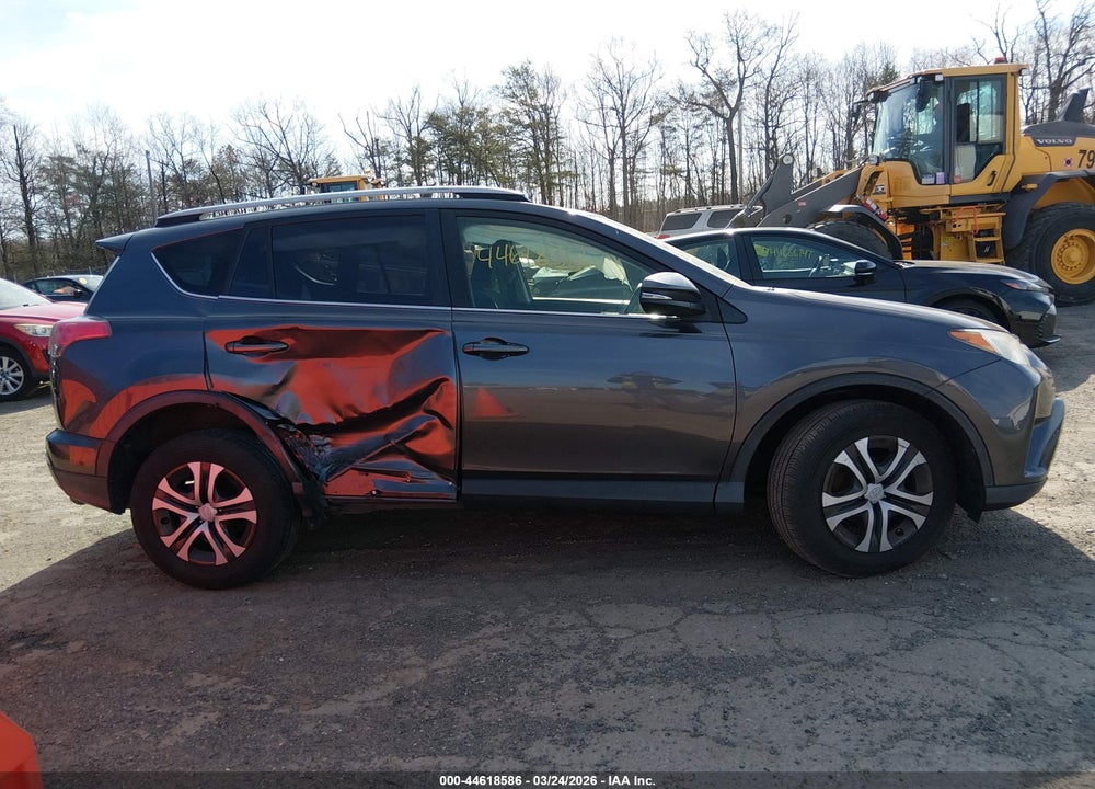 2017 TOYOTA RAV4 XLE VIN: JTMWFREV3HJ144410