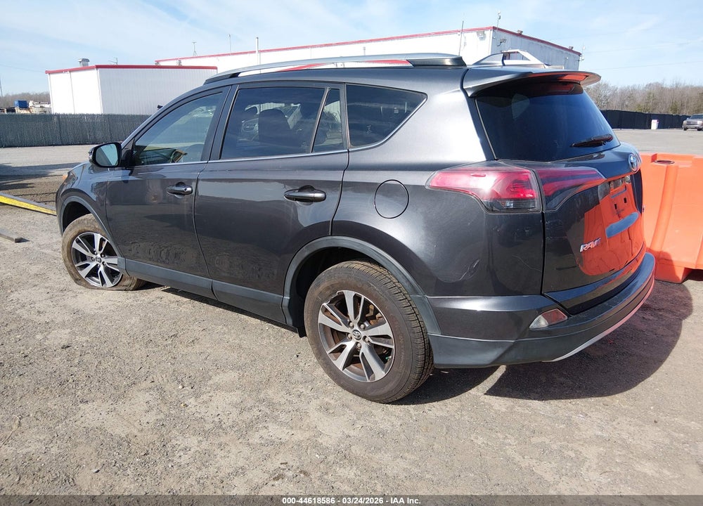 2017 TOYOTA RAV4 XLE VIN: JTMWFREV3HJ144410