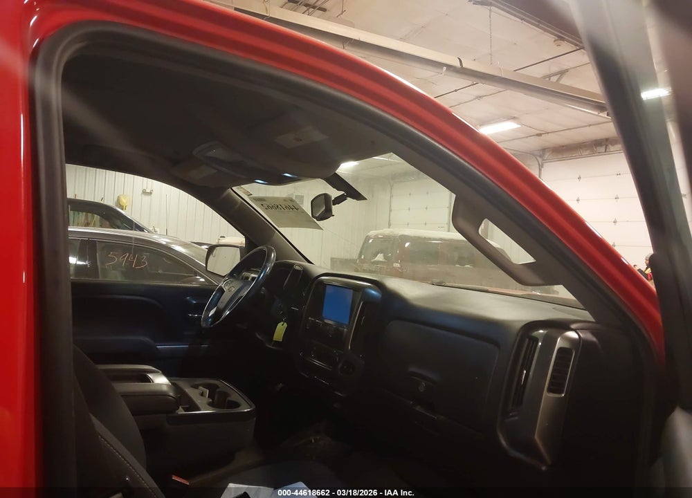 2014 CHEVROLET SILVERADO 1500 1LT VIN: 3GCUKREC5EG399817