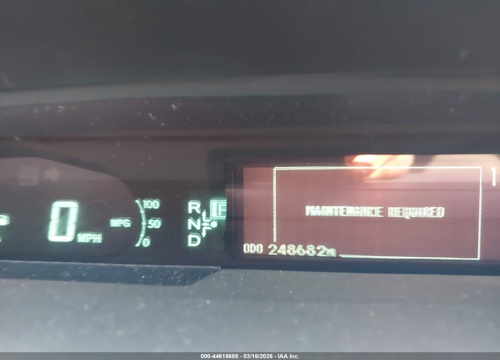 2014 TOYOTA PRIUS THREE VIN: JTDKN3DUXE1746286