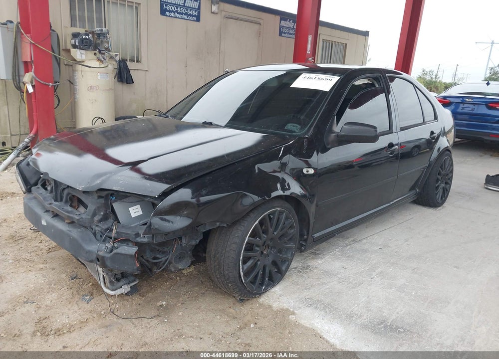 2004 VOLKSWAGEN JETTA GLI VIN: 3VWVH69M84M105375
